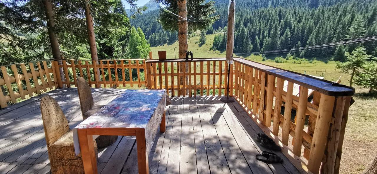 Pinetrees Lodge Plav Zewnętrze zdjęcie