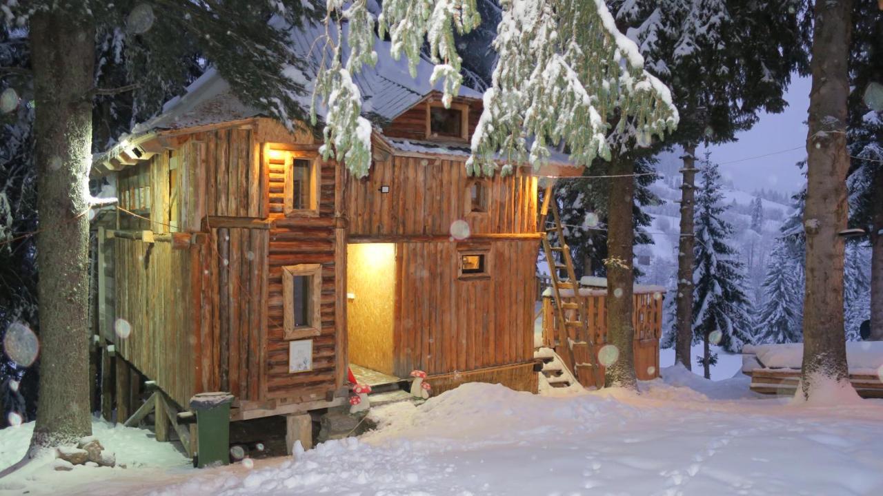 Pinetrees Lodge Plav Zewnętrze zdjęcie