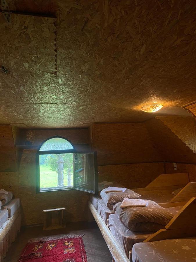 Pinetrees Lodge Plav Zewnętrze zdjęcie